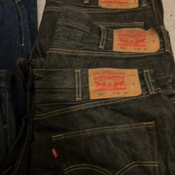 Levi’s 501 20$ each or 90 for all